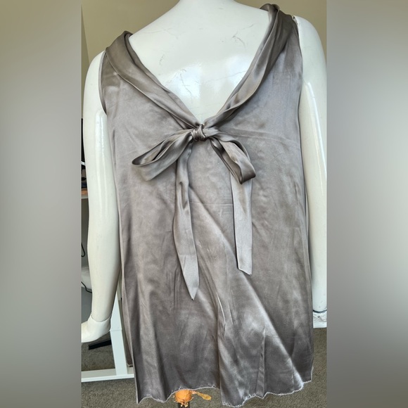 Day Birger Et Mikkelsen gray hand embelished silk blouse- Beautiful! - Picture 9 of 15